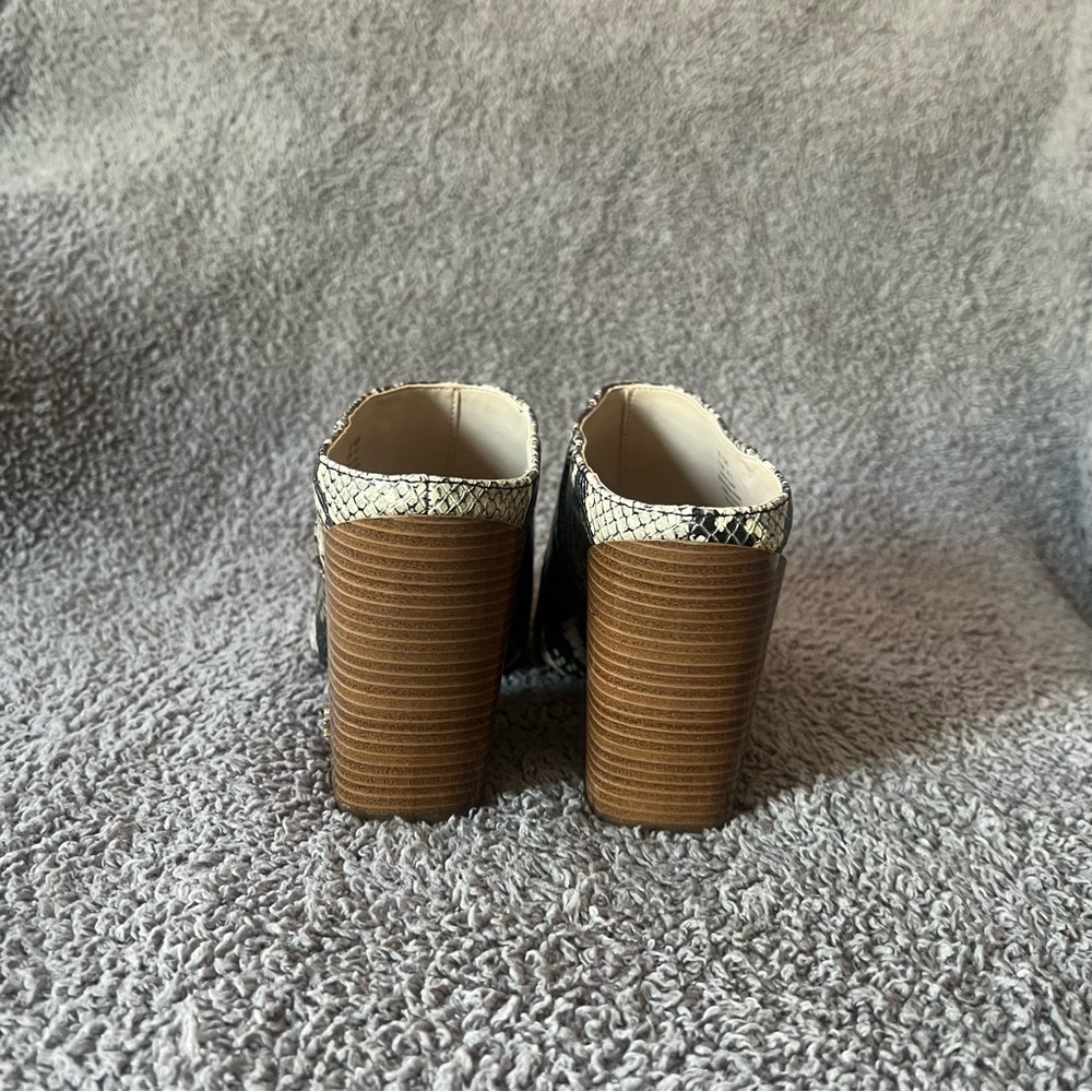 BNIB Sam Edelman Reverie Mule Bootie in Python Snake - Picture 7 of 9